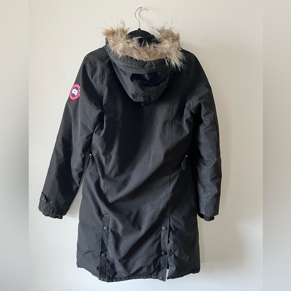 Canada Goose Parka - Picture 2 of 6